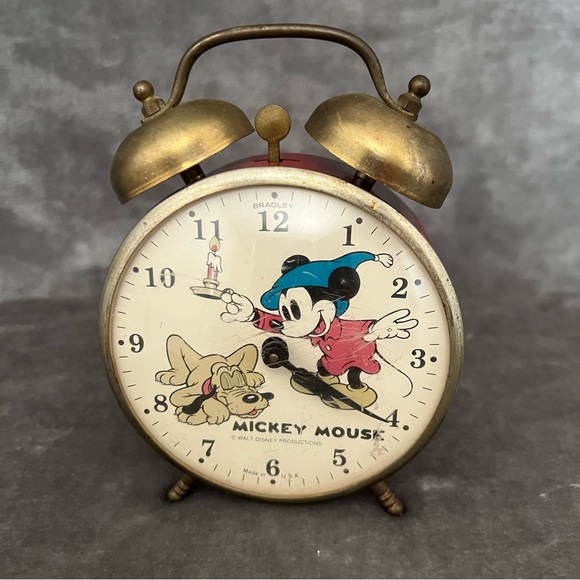 Vintage Bradley Mickey Mouse Disney Productions Alarm Clock - Picture 1 of 3